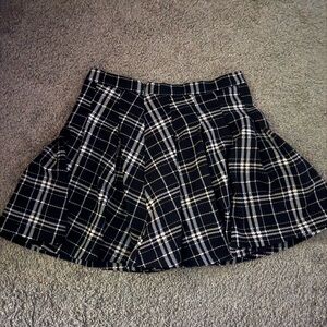 SHEIN Black and White Plaid Skirt